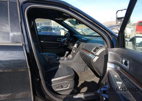 2018 Ford Explorer Limited z USA, uszkodzony, nr VIN 1FM5K8F81JGC16150